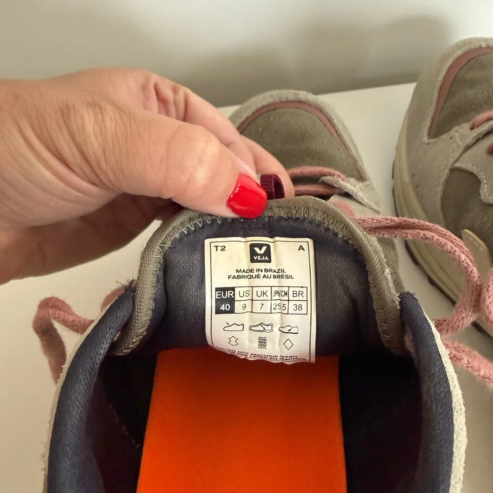 Veja Women's Sneakers in Olive, Beige & Mauve - Picture 4 of 7